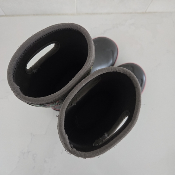 Bogs York Classic High Grasp Handles Waterproof Insulated Snow Boots Leopard 1 - Picture 5 of 7